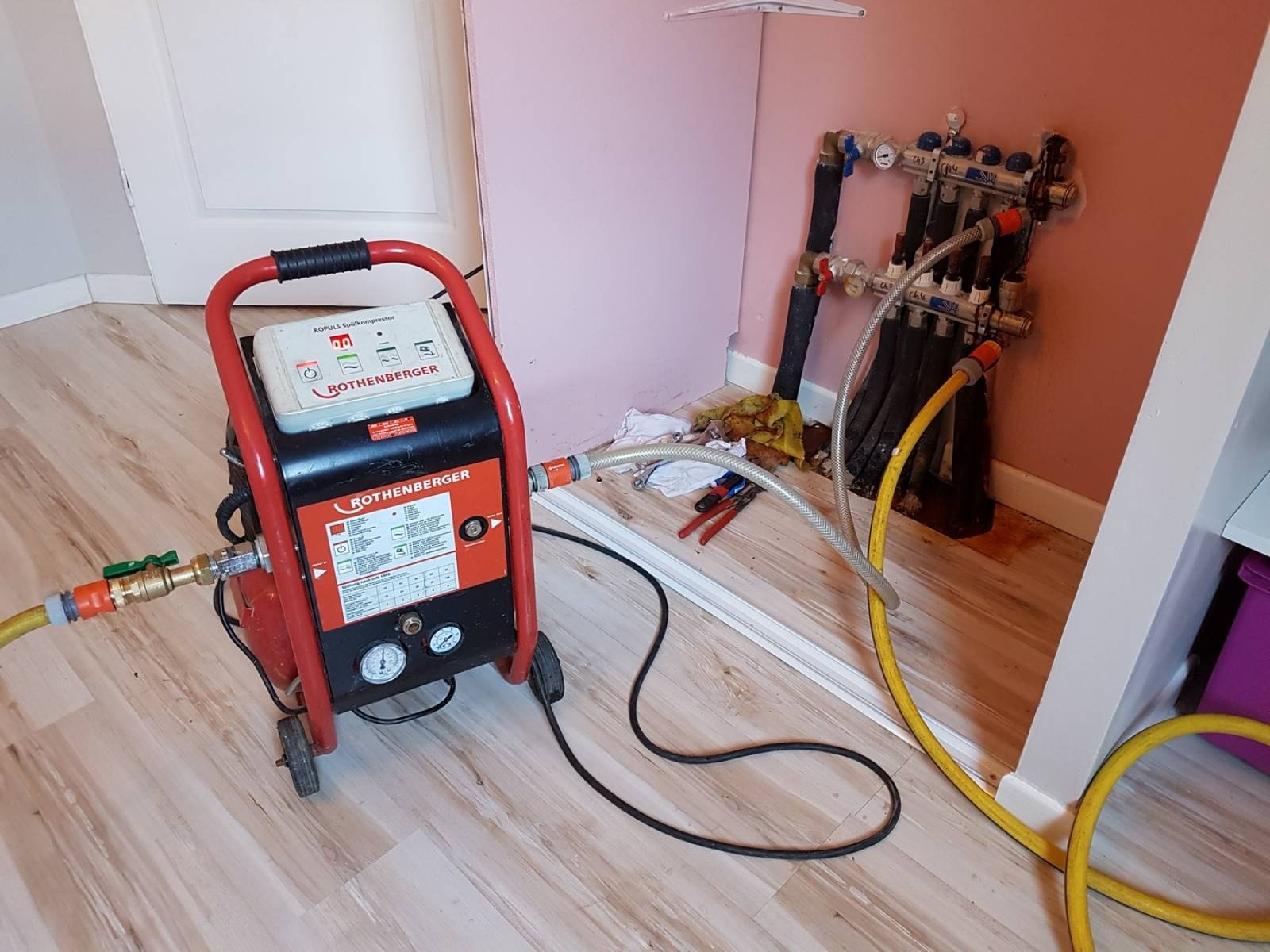 Pendik Çamlık Vaillant Hermetik Şofben Petek Temizliği